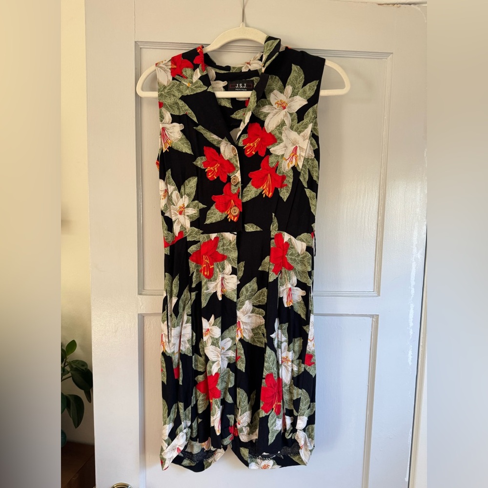 Vintage 90s Sleeveless Romper with Tropical floral print